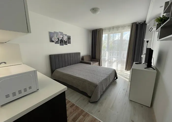 студио симона 4 - първа линия море アパート ロゼネッツ